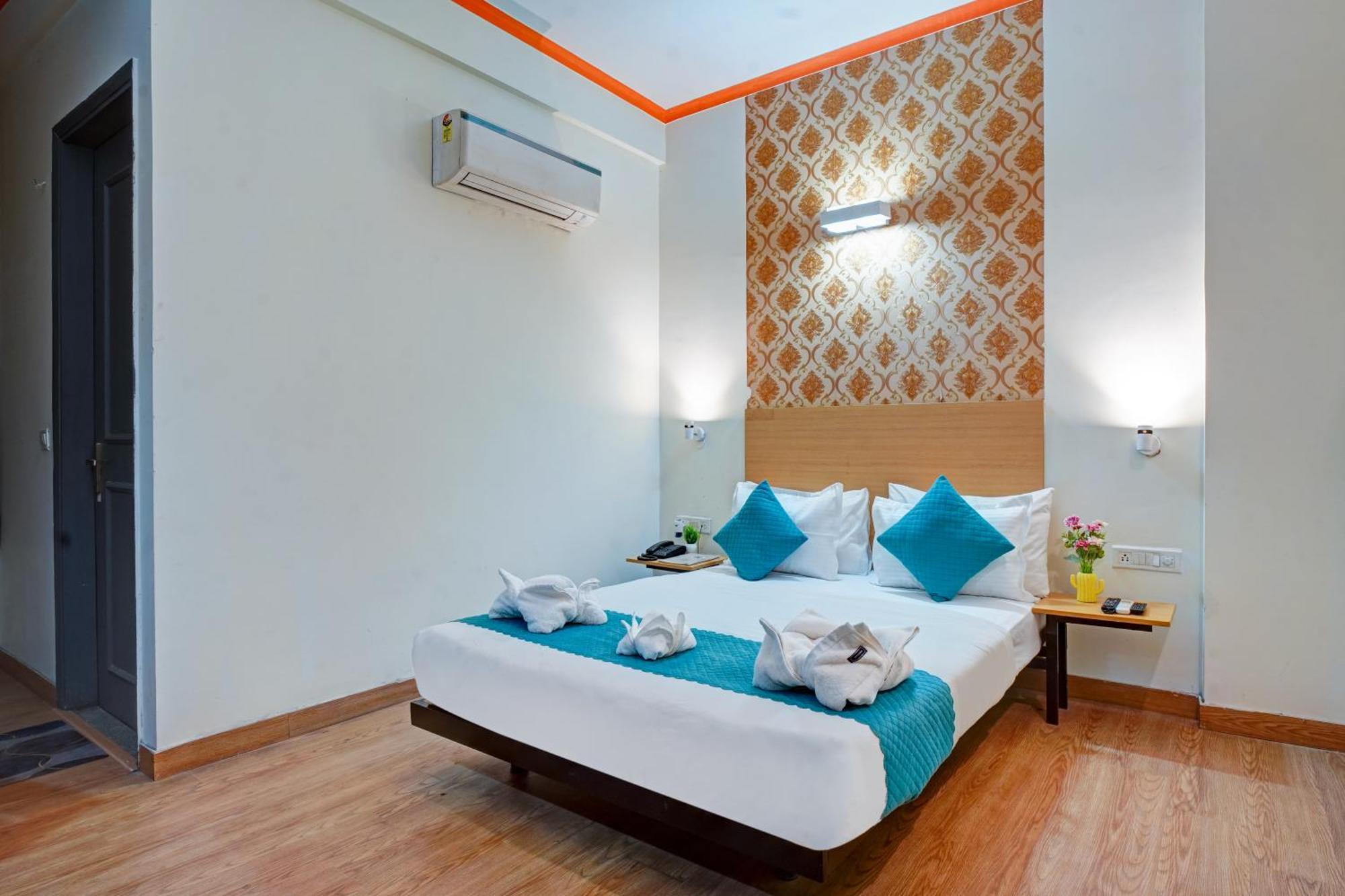 Hotel Noida Express Εξωτερικό φωτογραφία