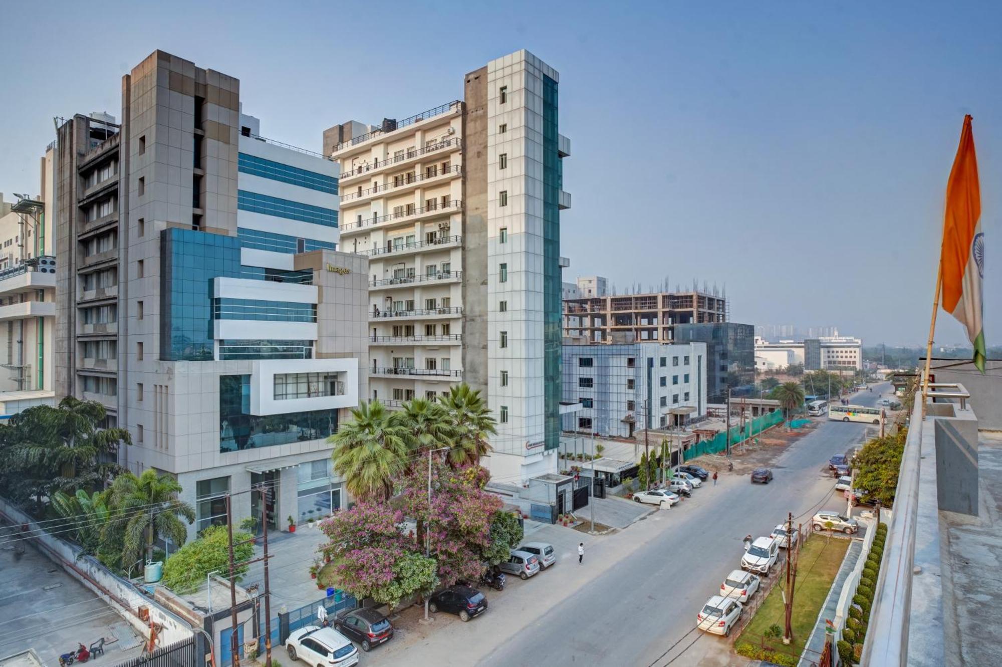 Hotel Noida Express Εξωτερικό φωτογραφία