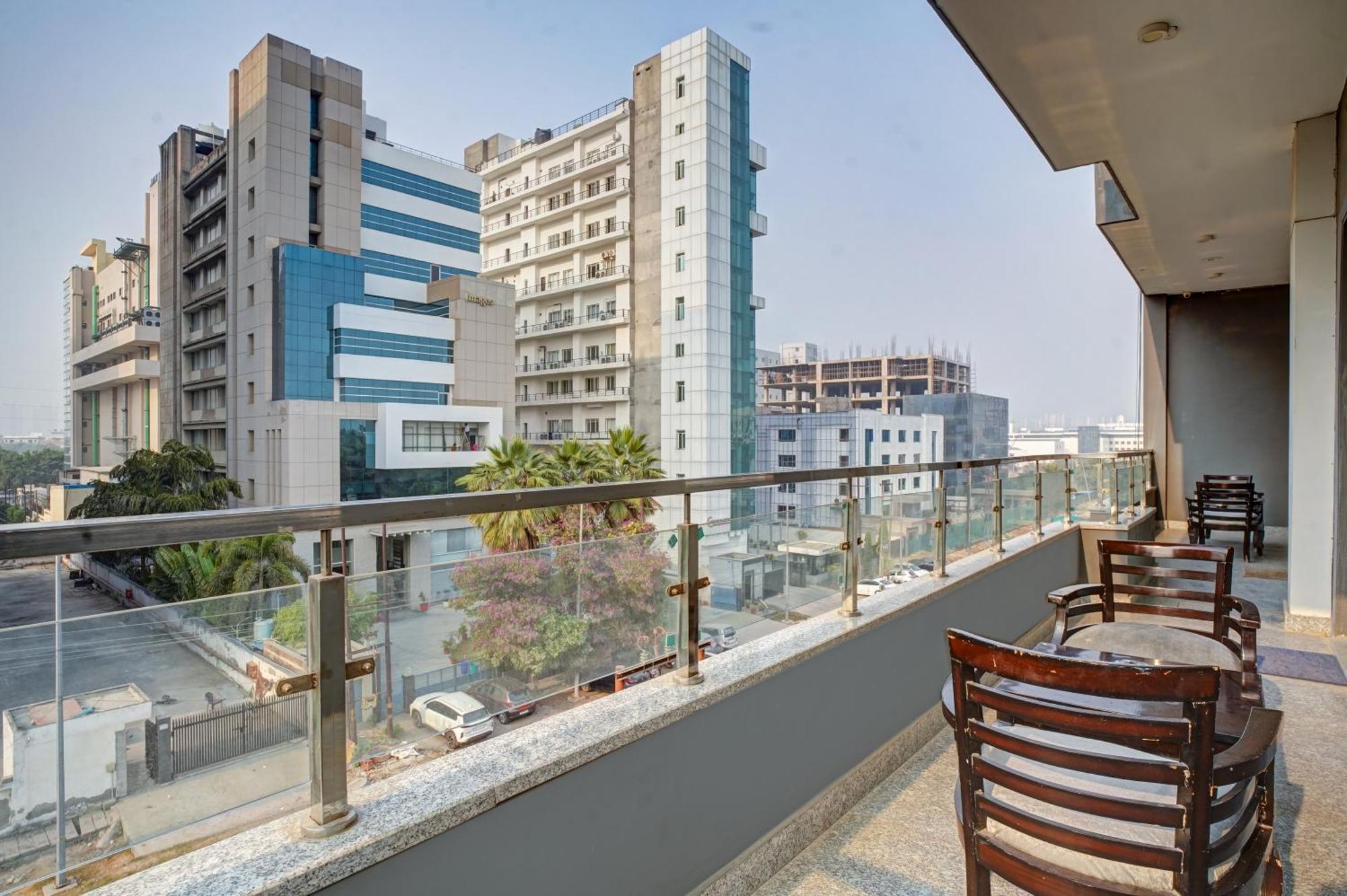 Hotel Noida Express Εξωτερικό φωτογραφία