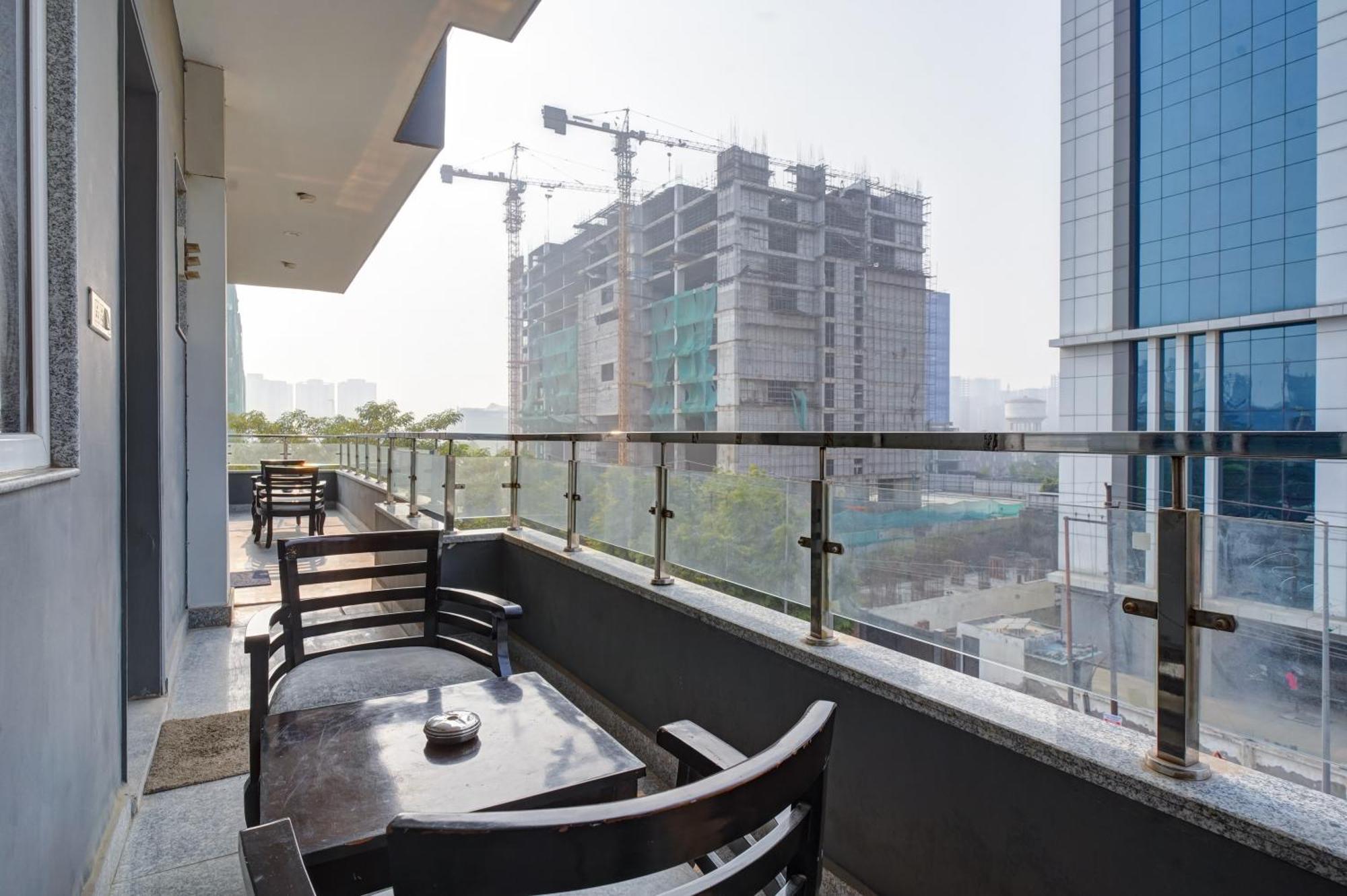Hotel Noida Express Εξωτερικό φωτογραφία