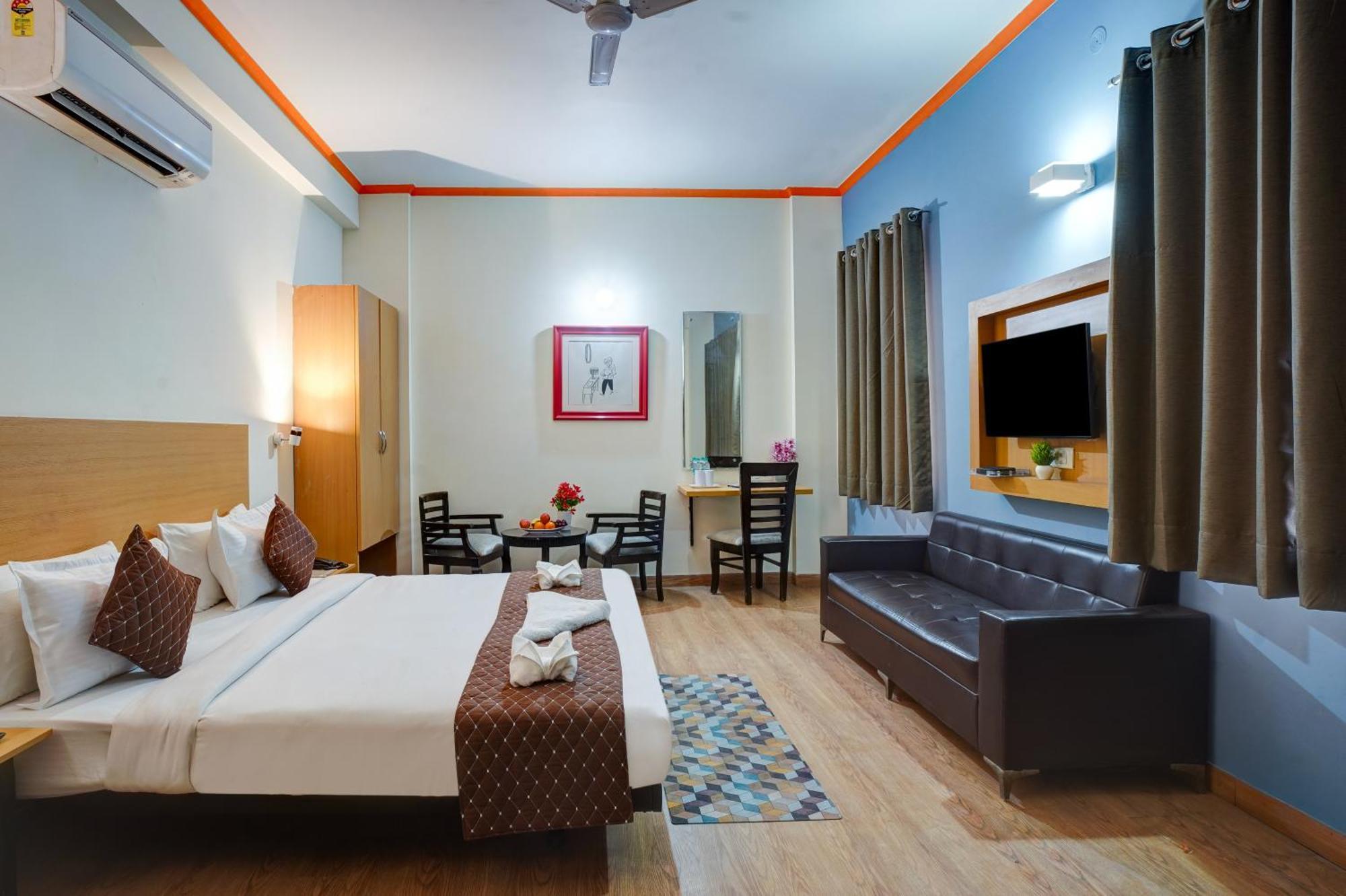 Hotel Noida Express Εξωτερικό φωτογραφία